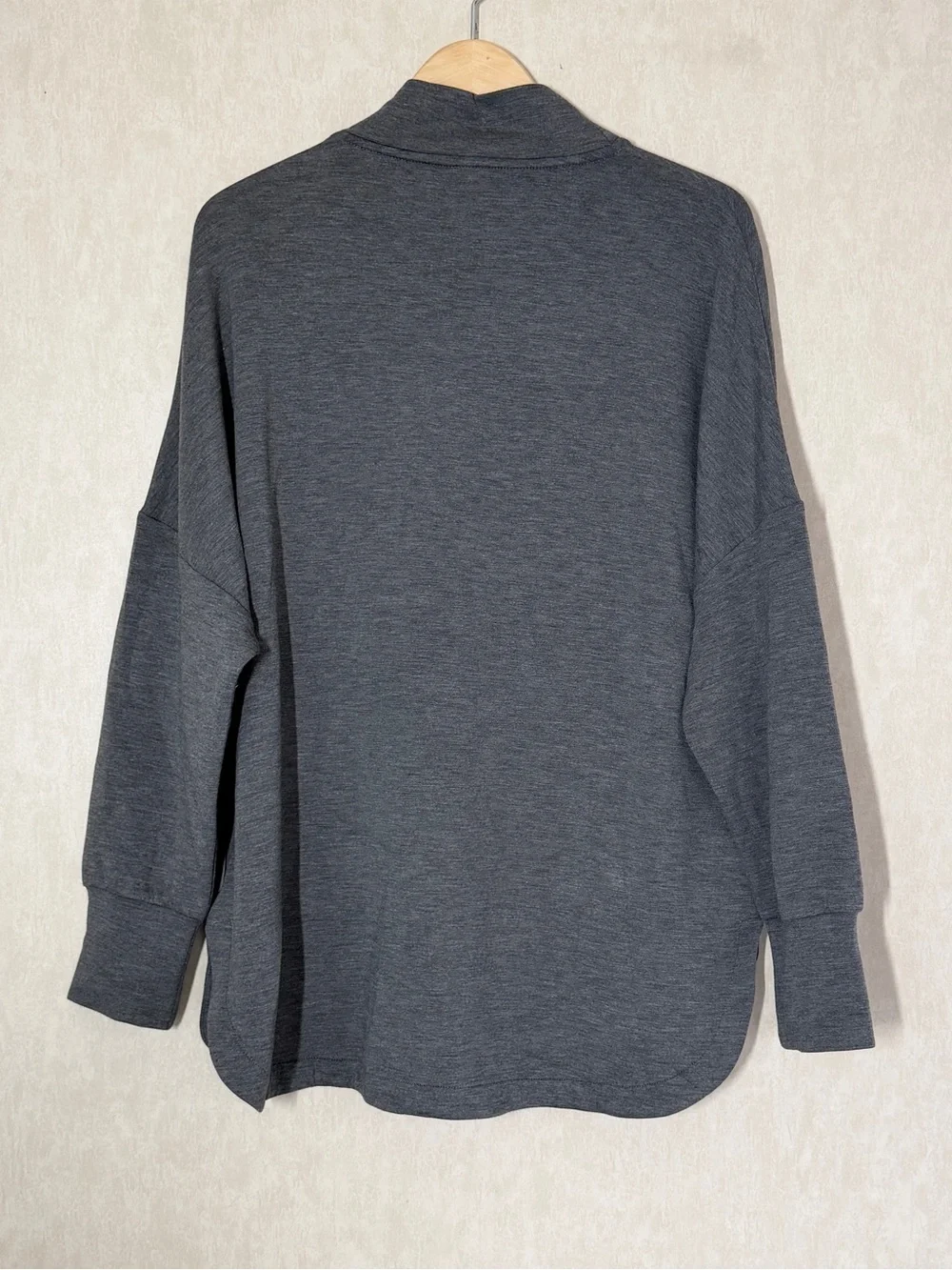 Varley Women’s Bay Sweat Pullover Lightweight Doubleface Mock Neck in Gray L